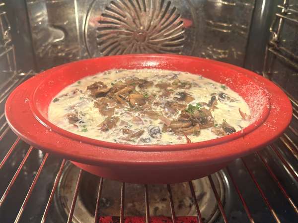 Quiche fără aluat cu ciuperci, bacon și brânză cottage - Preparare etapa 8