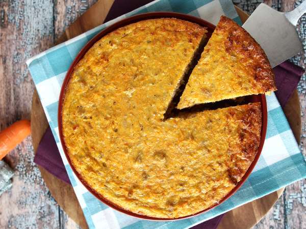 Quiche fără aluat cu ton, morcovi și brânză cottage: ușor de preparat și bogată în proteine - Preparare etapa 10
