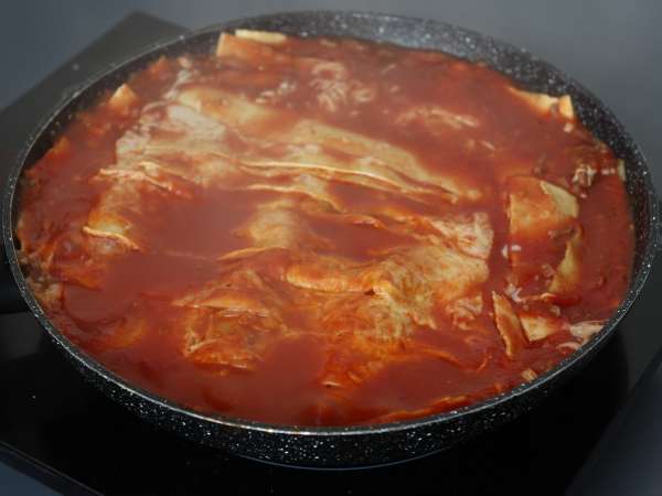 Lasagna cu sos bolognese la tigaie - Preparare etapa 7