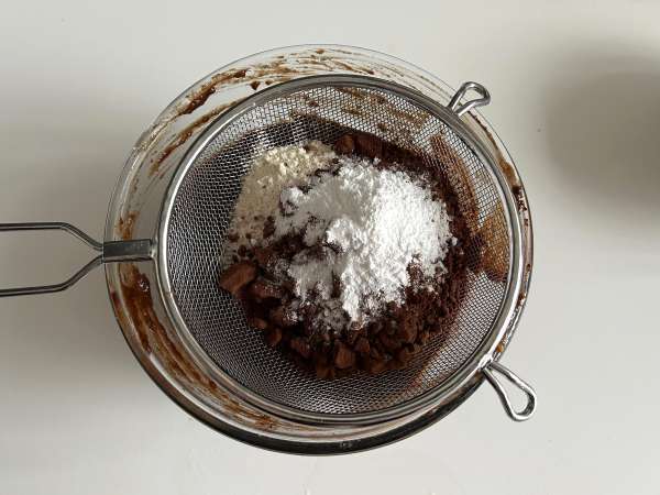 Brownie cu cartof dulce, fără unt și ulei - Preparare etapa 4