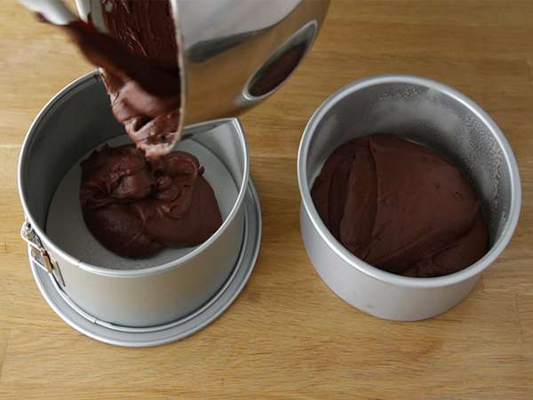 Tort KitKat - Preparare etapa 4