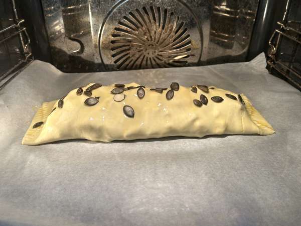 Ștrudel cu dovleac potimarron și brânză feta: o rețetă ușoară și crocantă - Preparare etapa 7