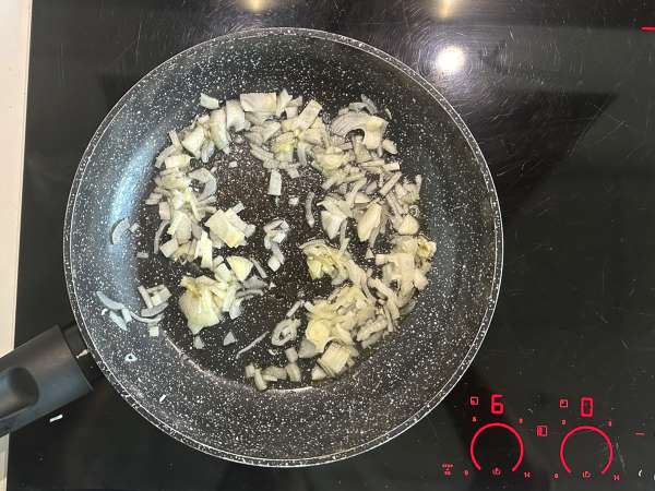 Gratin de dovleac plăcintar preparat la Air Fryer, în stil dauphinois - Preparare etapa 1