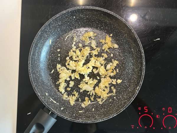 Gratin de dovleac plăcintar preparat la Air Fryer, în stil dauphinois - Preparare etapa 2