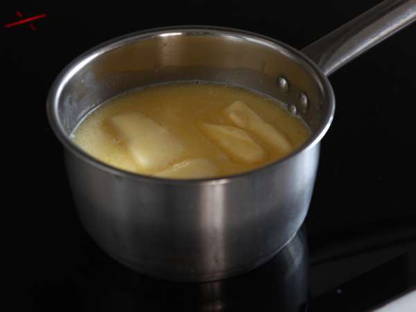 Pâine brioșă în formă de fulg, cu brie fondant - Preparare etapa 2