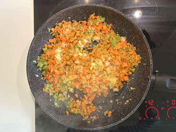 Hachis parmentier vegetarian cu linte: o rețetă ușoară și reconfortantă - Preparare etapa 2