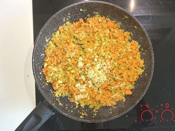Hachis parmentier vegetarian cu linte: o rețetă ușoară și reconfortantă - Preparare etapa 3