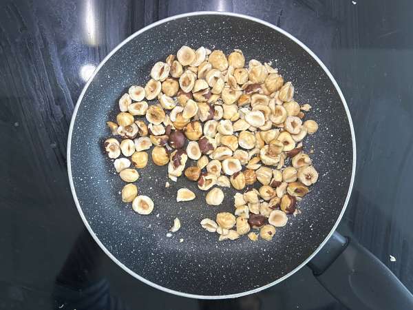 Dovleac butternut umplut cu linte și halloumi - Preparare etapa 7