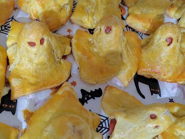 Fantome in aluat - înfricoșător de simplu și delicios - Preparare etapa 5