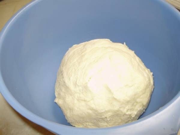 torta cusma lui guguta - Preparare etapa 2