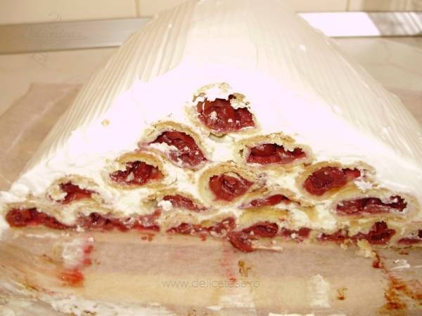 torta cusma lui guguta - Preparare etapa 7