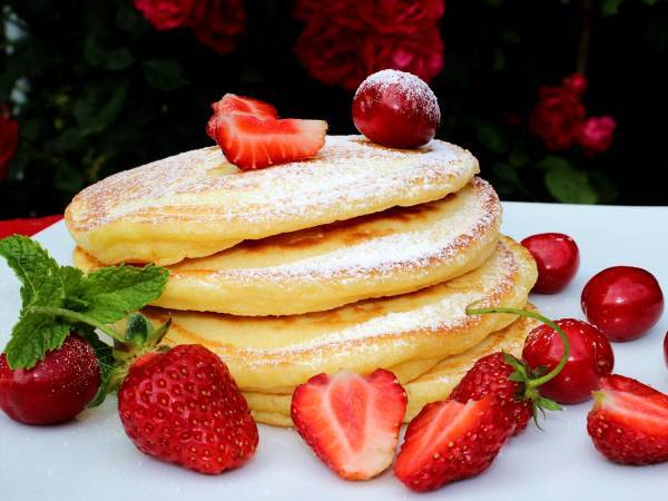 Pancakes fara zahar (reteta video) - Preparare etapa 7