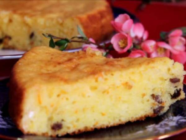 Prajitura cu iaurt si stafide (reteta video) - Preparare etapa 1