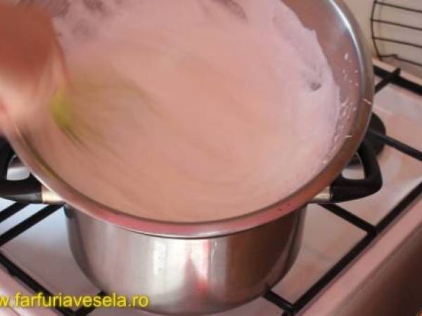 Prajitura Norisor (reteta video) - Preparare etapa 3