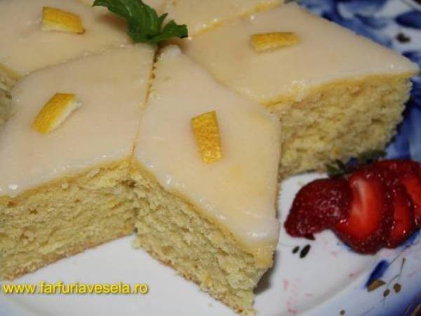 Prajitura cu lamaie (reteta video) - Preparare etapa 2