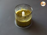Etapa 4 - Verrine vegetariene: crema de mazare, crumble de parmezan si crema de mascarpone