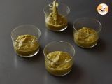 Etapa 7 - Verrine vegetariene: crema de mazare, crumble de parmezan si crema de mascarpone