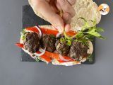 Etapa 2 - Sandvișuri turcești cu chiftele Köfte