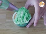 Etapa 17 - Cupcakes monstruoase pentru Halloween