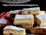 Etapa 4 - Placinta cu branza dulce si stafide (reteta video)