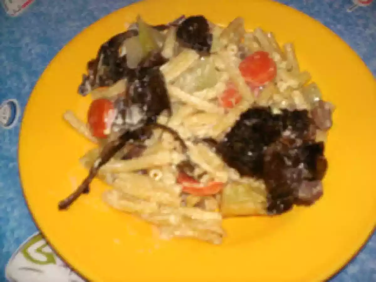 Alge cu paste si legume