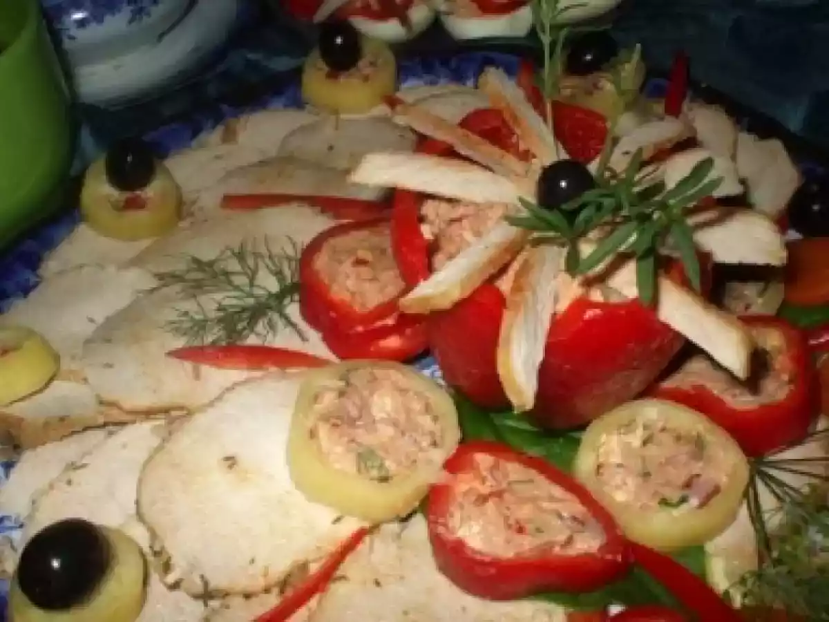 Aperitiv cu friptura rece si pasta de carne