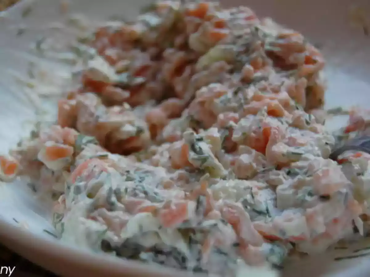 Aperitiv rapid si delicios cu somon afumat ? reteta Montignac - poza 3