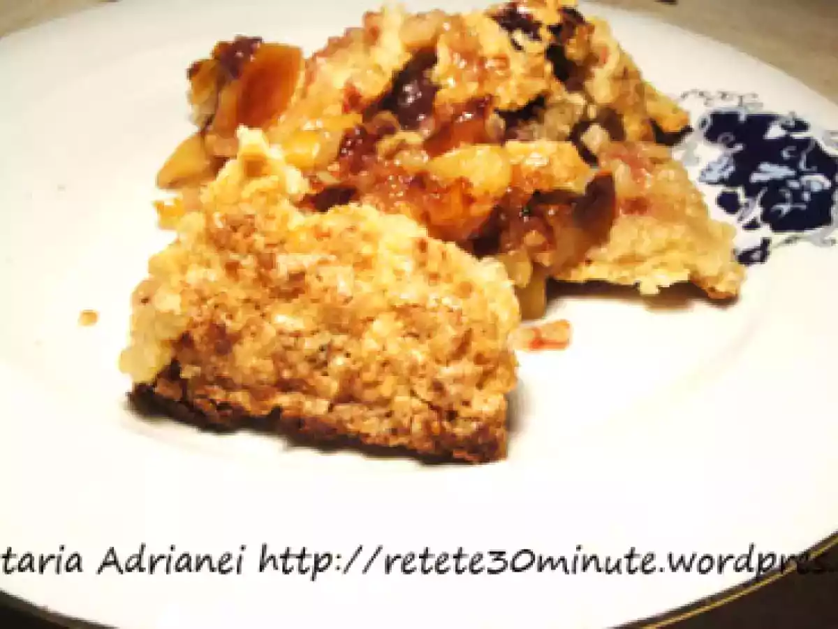 Apple Oats Crisp (Prajitura cu mere si fulgi de ovas) - poza 2