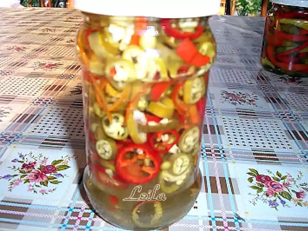 Ardei Iuti in Otet - poza 4