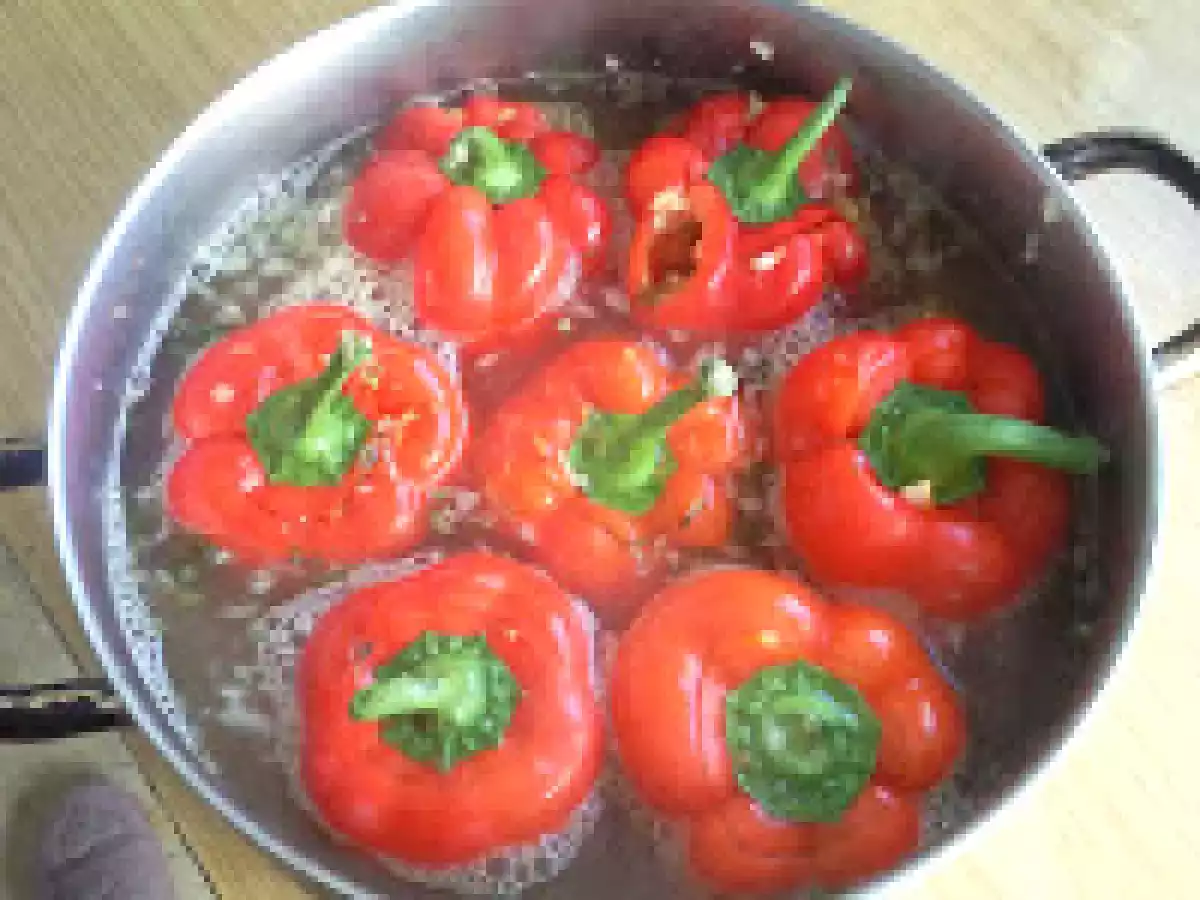 ARDEI UMPLUT CU OREZ SI NAUT /PIMIENTO RELLENO CON ARROZ Y GARBANZO - poza 9