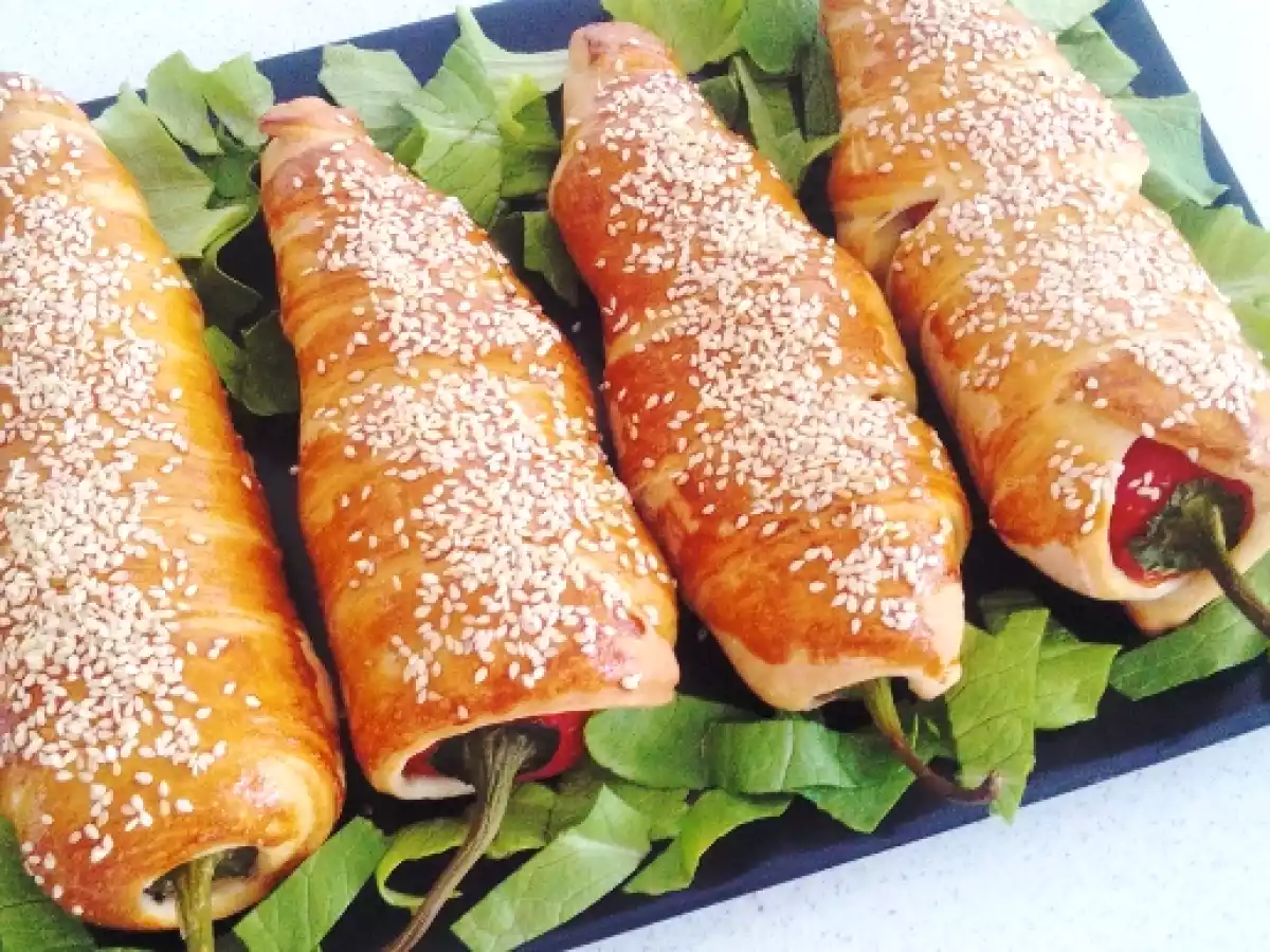 Ardei umpluti si inveliti in aluat de pizza(reteta video) - poza 2