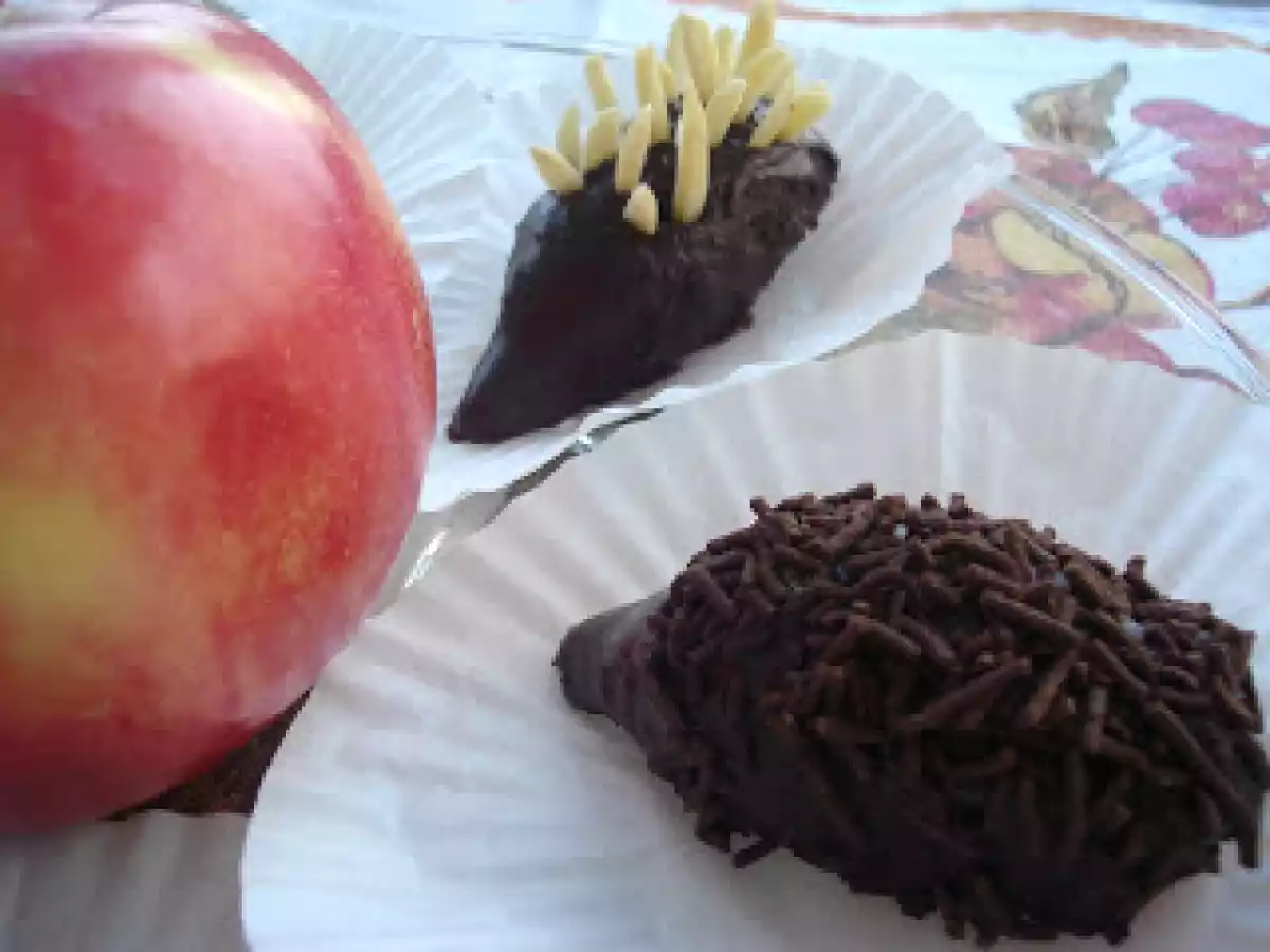 Arici din aluat de biscuiti - poza 3