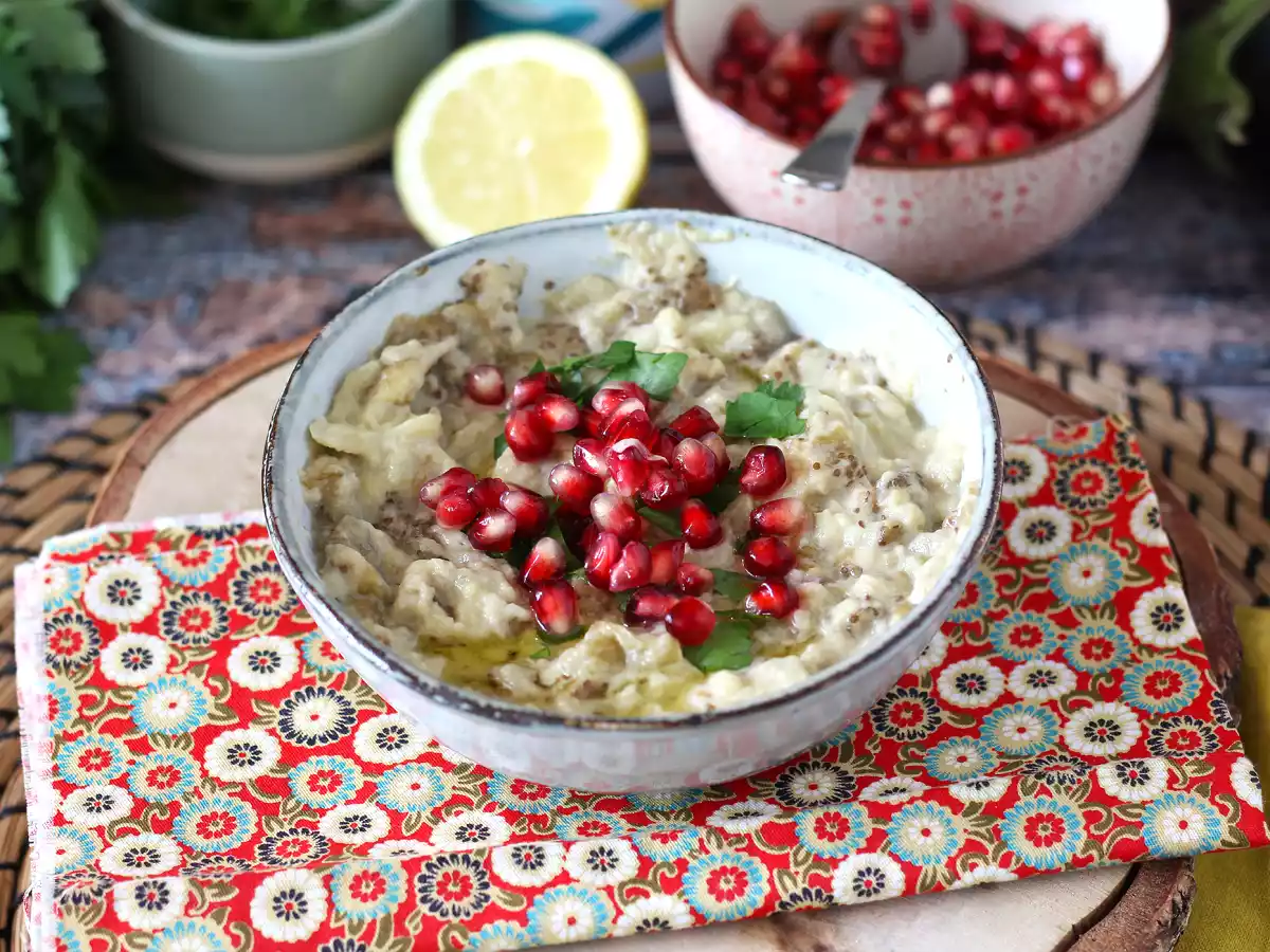 Baba ganoush, delicioasa salată libaneză de vinete - poza 4