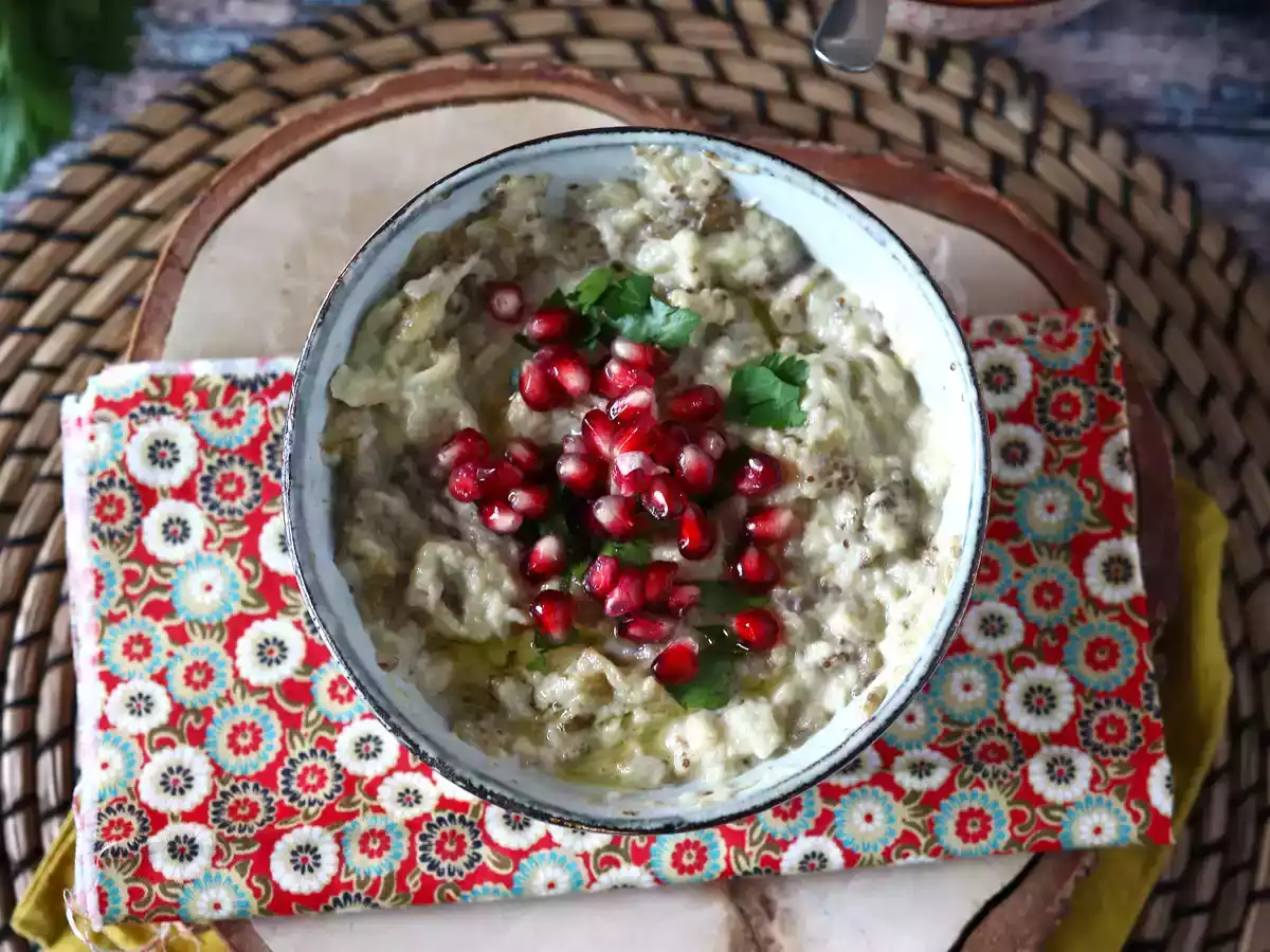 Baba ganoush, delicioasa salată libaneză de vinete - poza 6