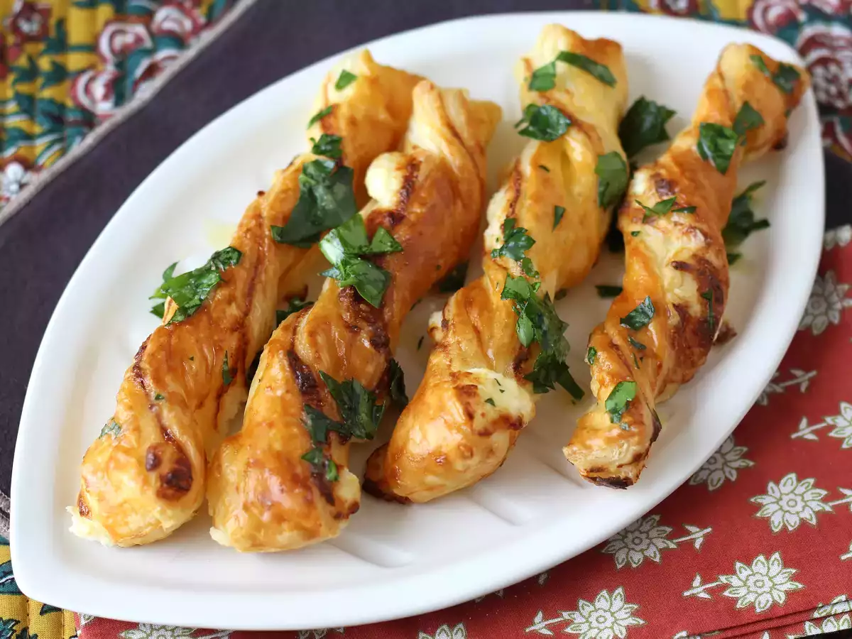 Baghete răsucite cu brânză cu Airfryer - poza 4