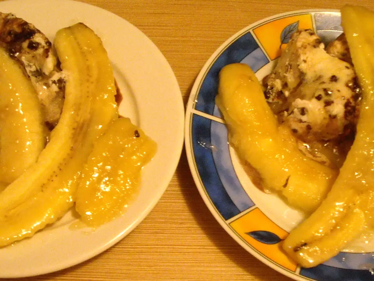 Banana caramelizata cu inghetata - poza 2