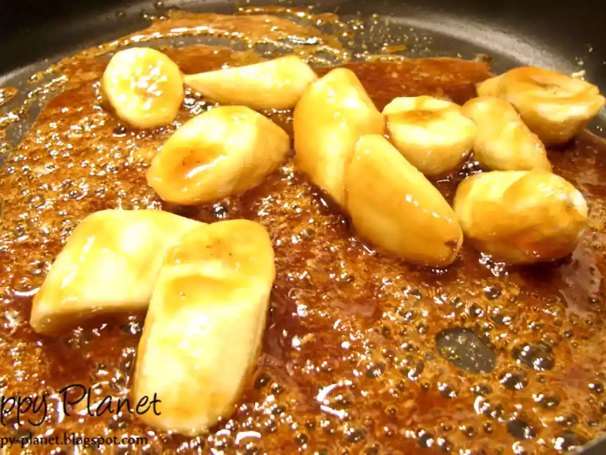 Banane caramelizate cu inghetata de vanilie - poza 6