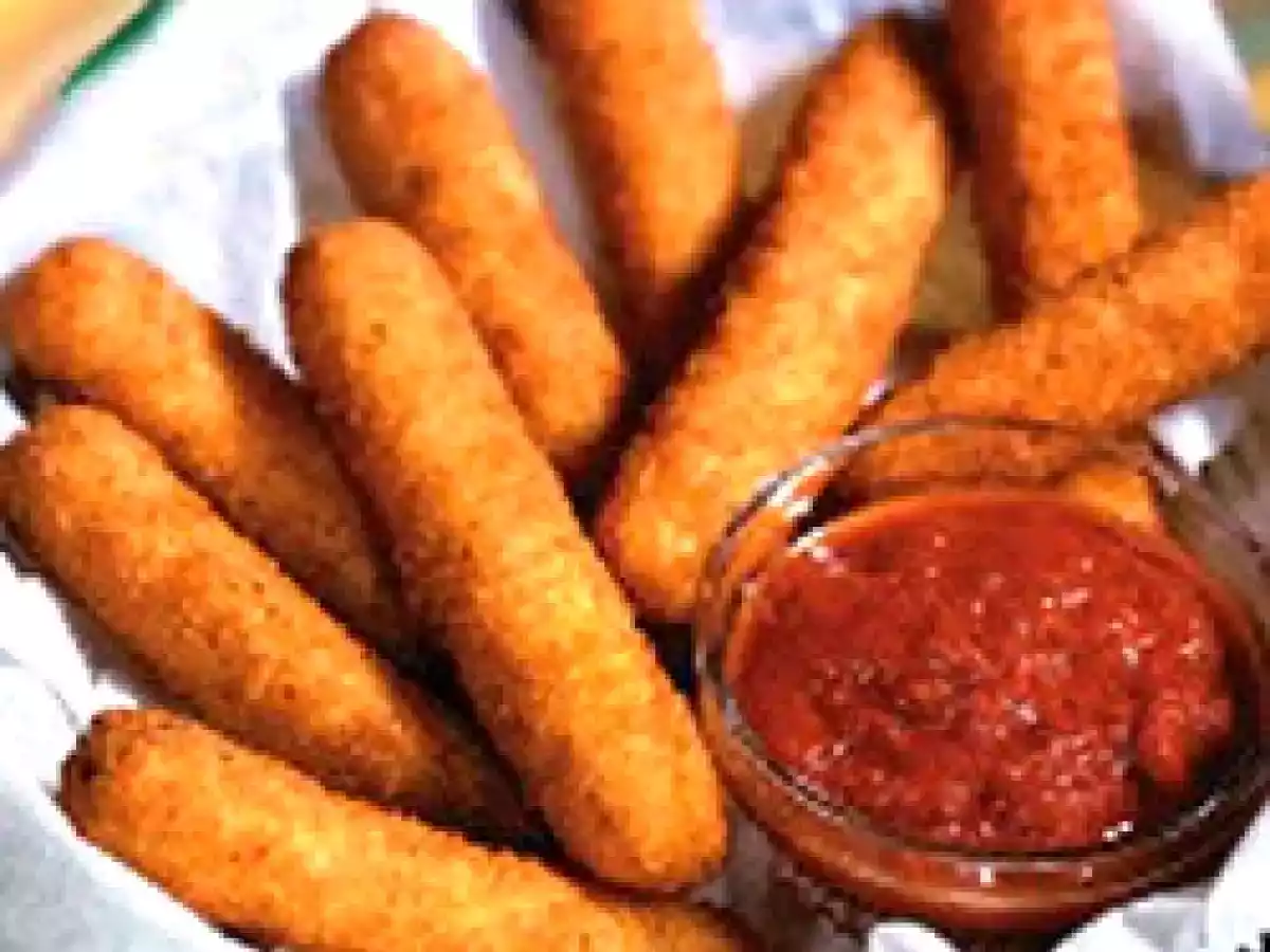 Bastonase de mozarella (Mozarella sticks)