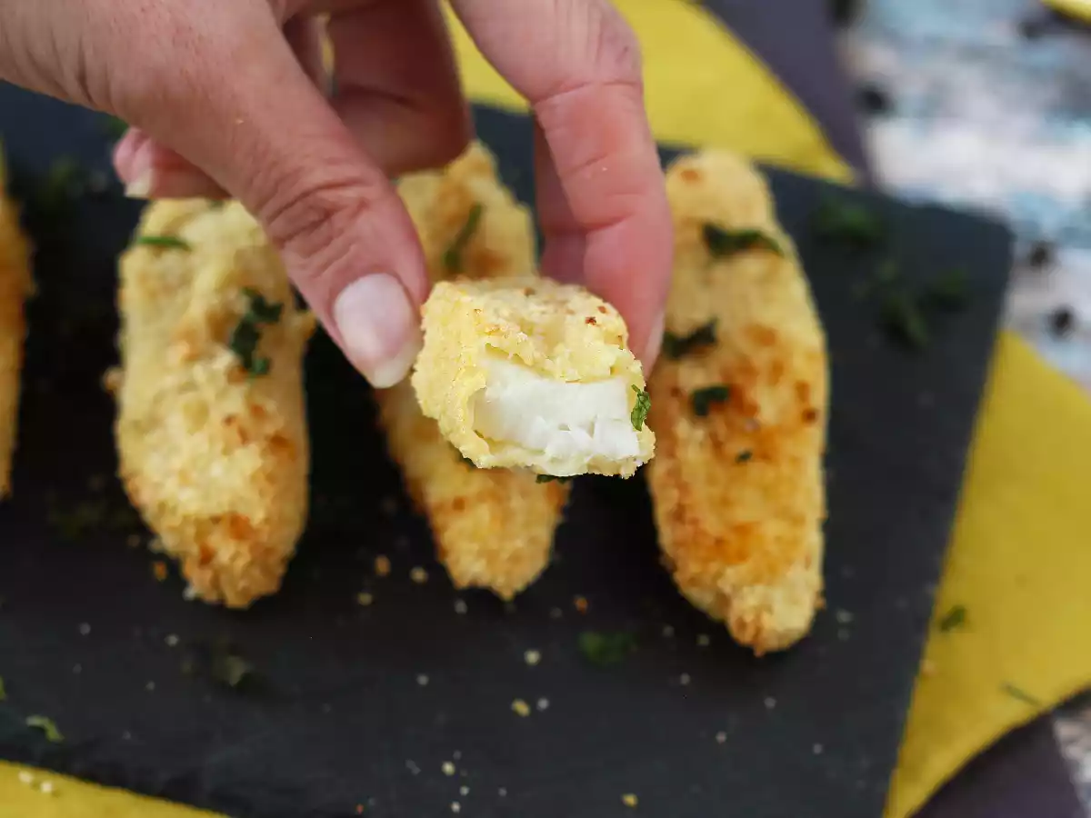 Batoane de pește în friteuza cu aer: crocante, ușoare și ușor de preparat! - poza 4