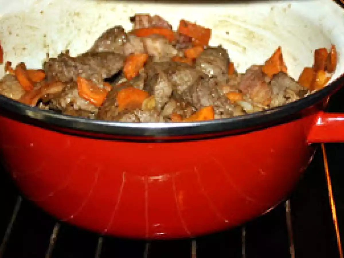 Beef Bourguignon - Julia Child - poza 7