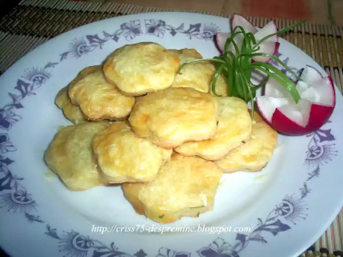 Biscuiti cu branza si cartofi - poza 7