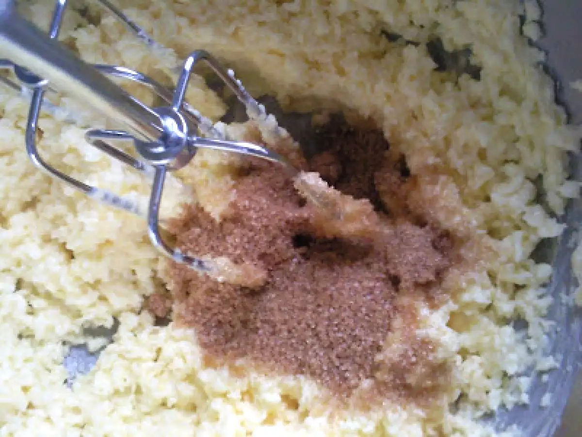 BISCUITI CU ROSCOVE SI PRUNE USCATE /GALLETAS CON ALGARROBA Y CIRUELAS SECAS - poza 8