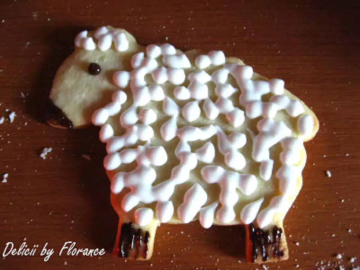 BISCUITI IEPURAS de paste - poza 2