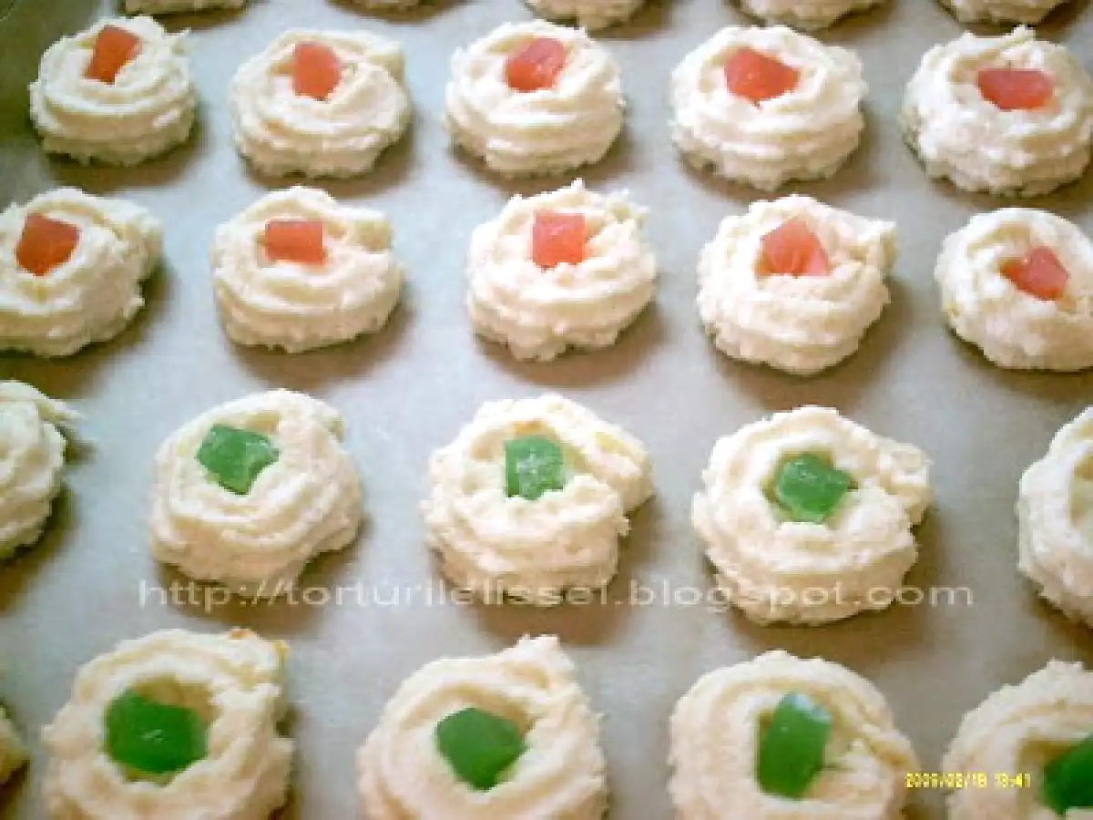 Biscuiti spritati - poza 5