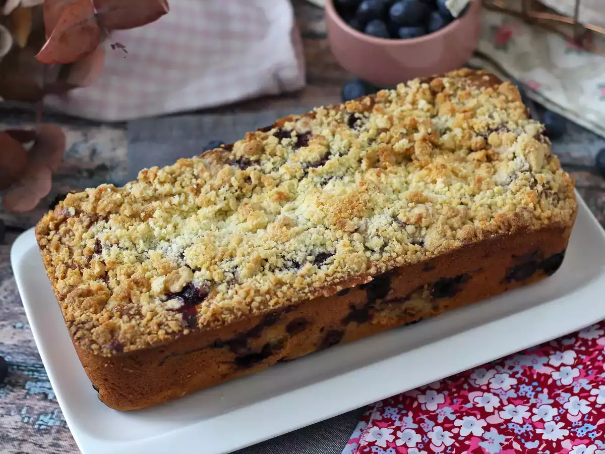 Blueberry crumble cake - poza 6