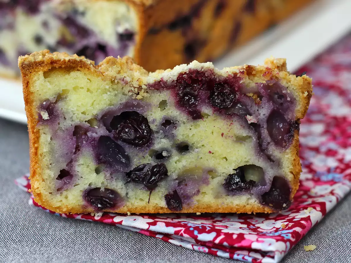 Blueberry crumble cake - poza 9