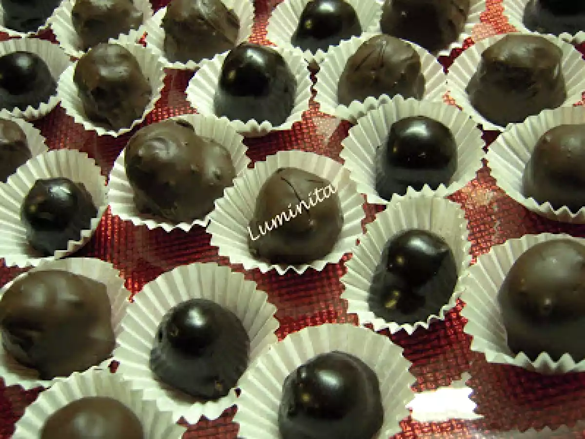 Bomboane cu visine - poza 2