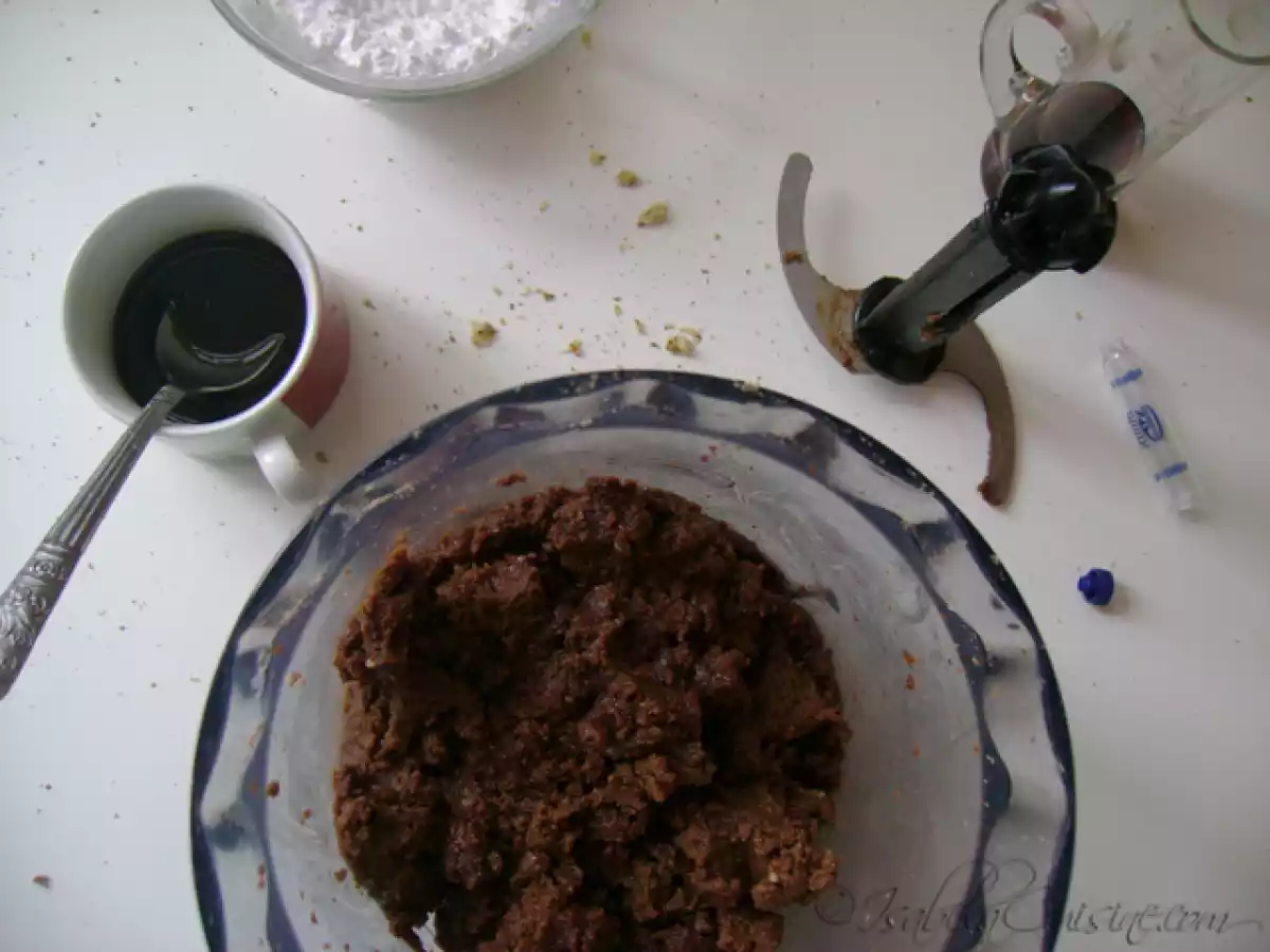 Bomboane de ciocolata, nuca si cafea - poza 8