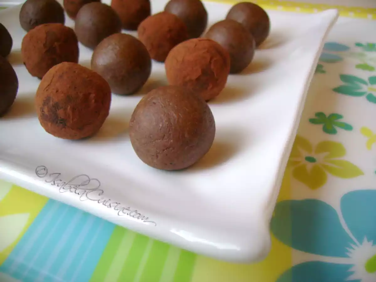 Bomboane de ciocolata, nuca si cafea - poza 9