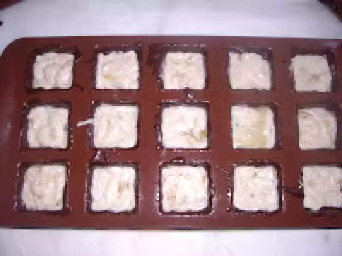 Bomboane umplute cu crema ganache - poza 8